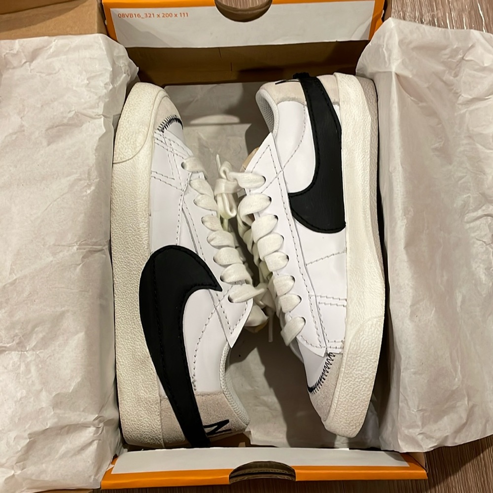 Women’s Blazer Low ‘77 Jumbo